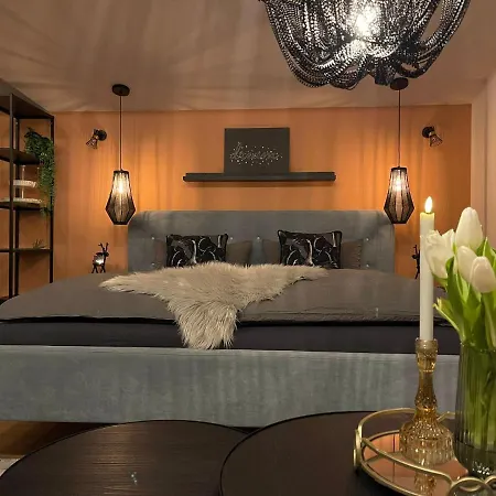 Stay At Smilla - Boutique Apartments Mit Kueche - Parken - Klima - Netflix - Waschmaschine Wiesbaden Exterior photo