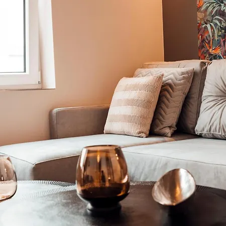 Stay At Smilla - Boutique Apartments Mit Kueche - Parken - Klima - Netflix - Waschmaschine Wiesbaden Exterior photo