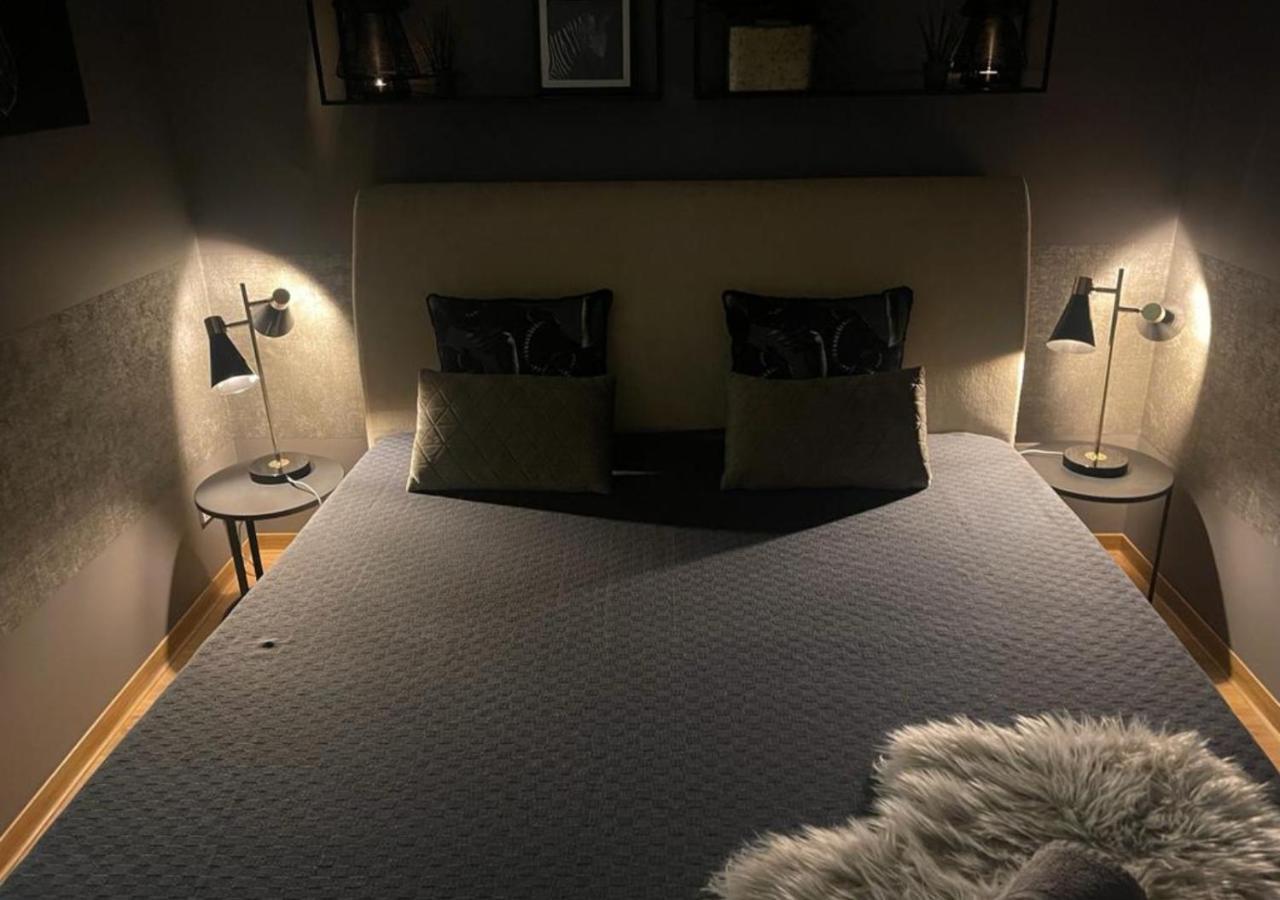 Apartment At Smilla - Boutique Mit Kueche - Parken - Klima - Netflix - Waschmaschine *