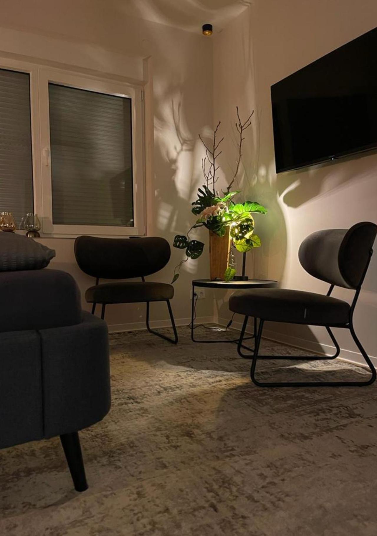 Apartment At Smilla - Boutique Mit Kueche - Parken - Klima - Netflix - Waschmaschine *